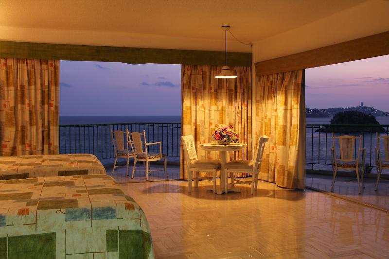 Hotel Acapulco Tortuga Extérieur photo